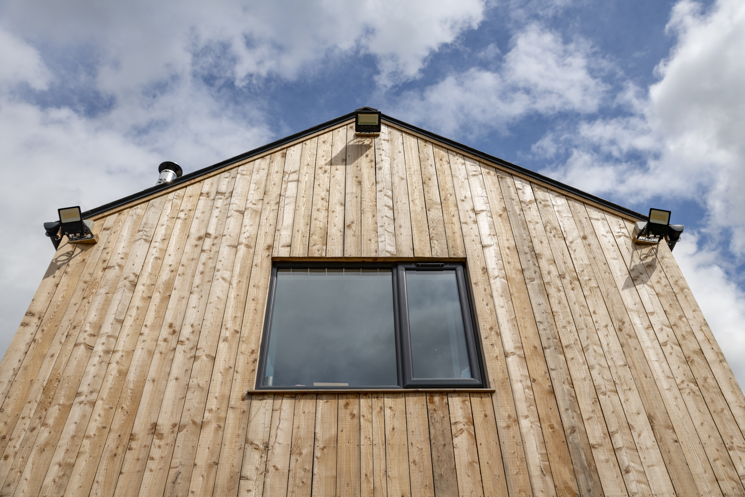 LockHouse_LarchCladding